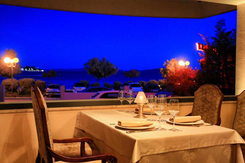 Hotel Niko Задар Экстерьер фото