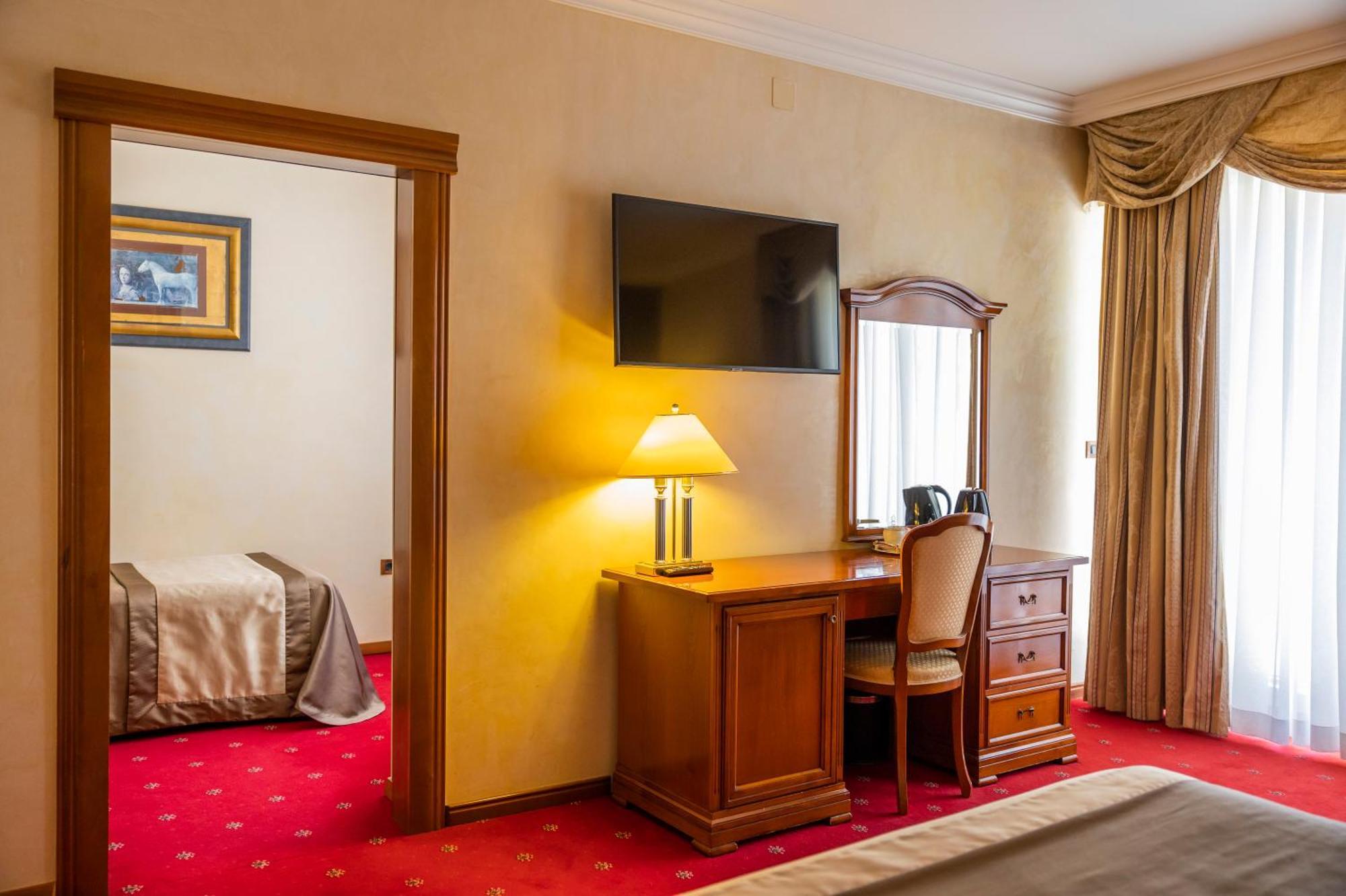 Hotel Niko Задар Экстерьер фото