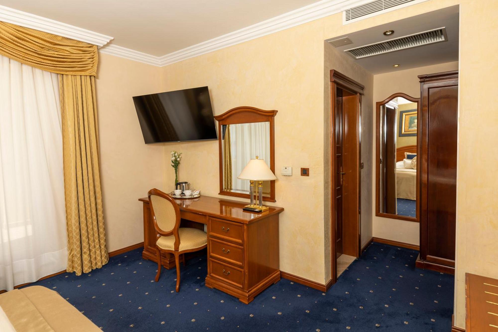 Hotel Niko Задар Экстерьер фото